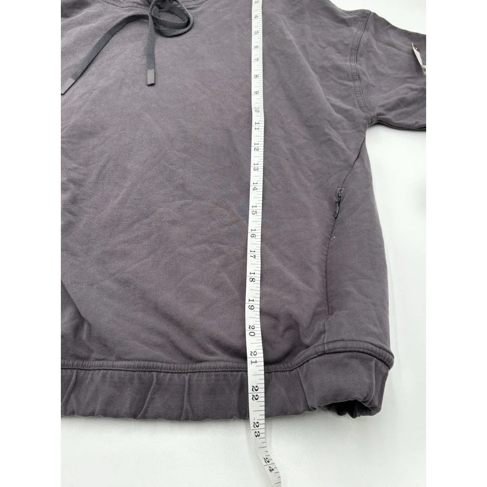 lululemon athletica pre owned